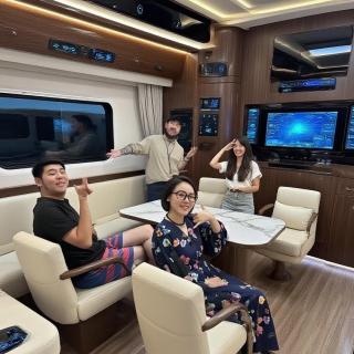 Vol. 68 让房车带着他们的梦想抵达目的地