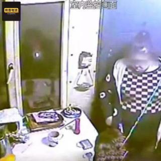 这谁顶得住？200 斤失足少女在保安室 “硬来”，大爷委屈：是被强行侮辱的
