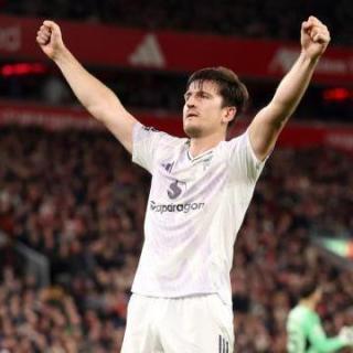 【251020体坛先锋】红魔鬼九年首度客胜红军 马古尼神兵天降一槌定音