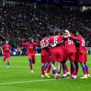 【251022体坛先锋】欧联一晚狂飙四十三球 枪手巴黎巴塞痛下杀手