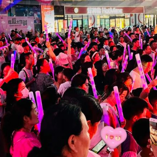 话题：曾经的不到的男人也不要了