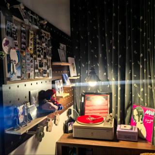 No.201 “旧”家装修tour：装修是你内心的投射？“还在漂流的人，不需要一个定稿的家” | 闲唠为期半年的装修心得